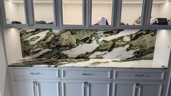 green marble countertops